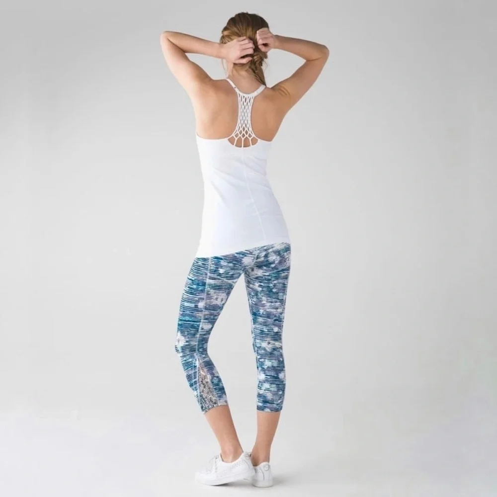 Lululemon True Self Crop‎ II Blurry Belle Multi